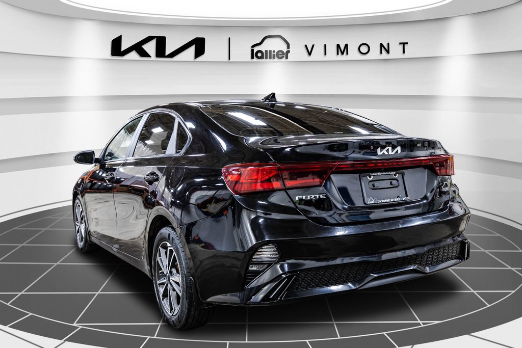 Kia Forte EX 2022 à Montréal, Québec - 14 - w1024h768px