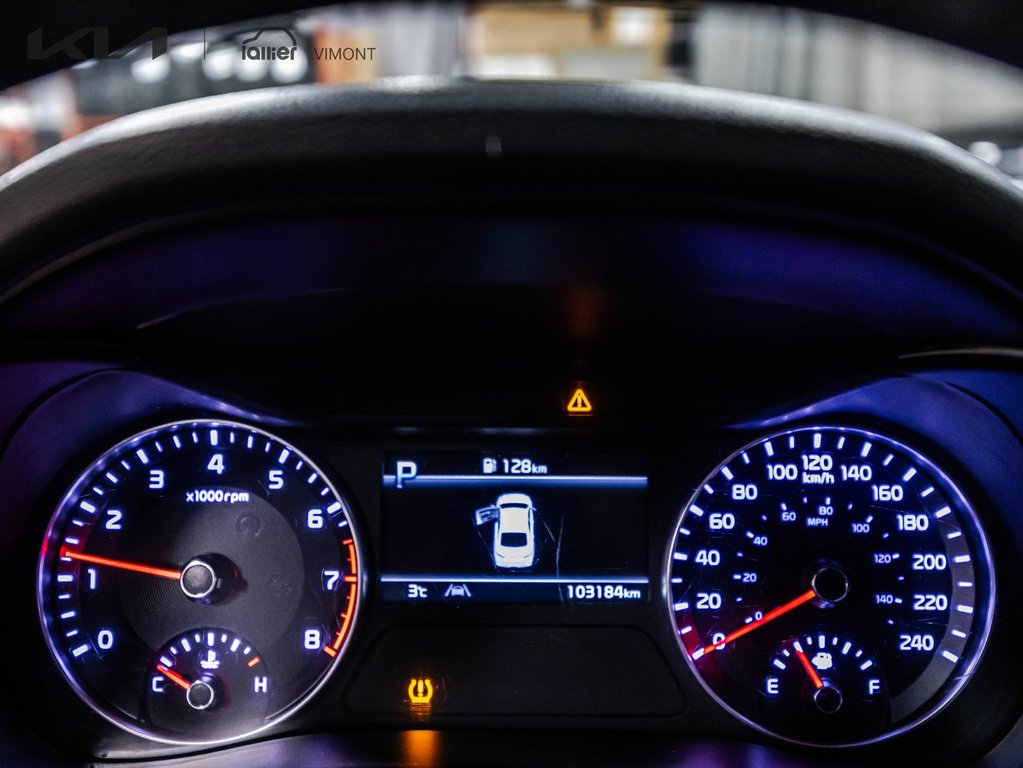 Kia Forte EX 2022 à Montréal, Québec - 8 - w1024h768px