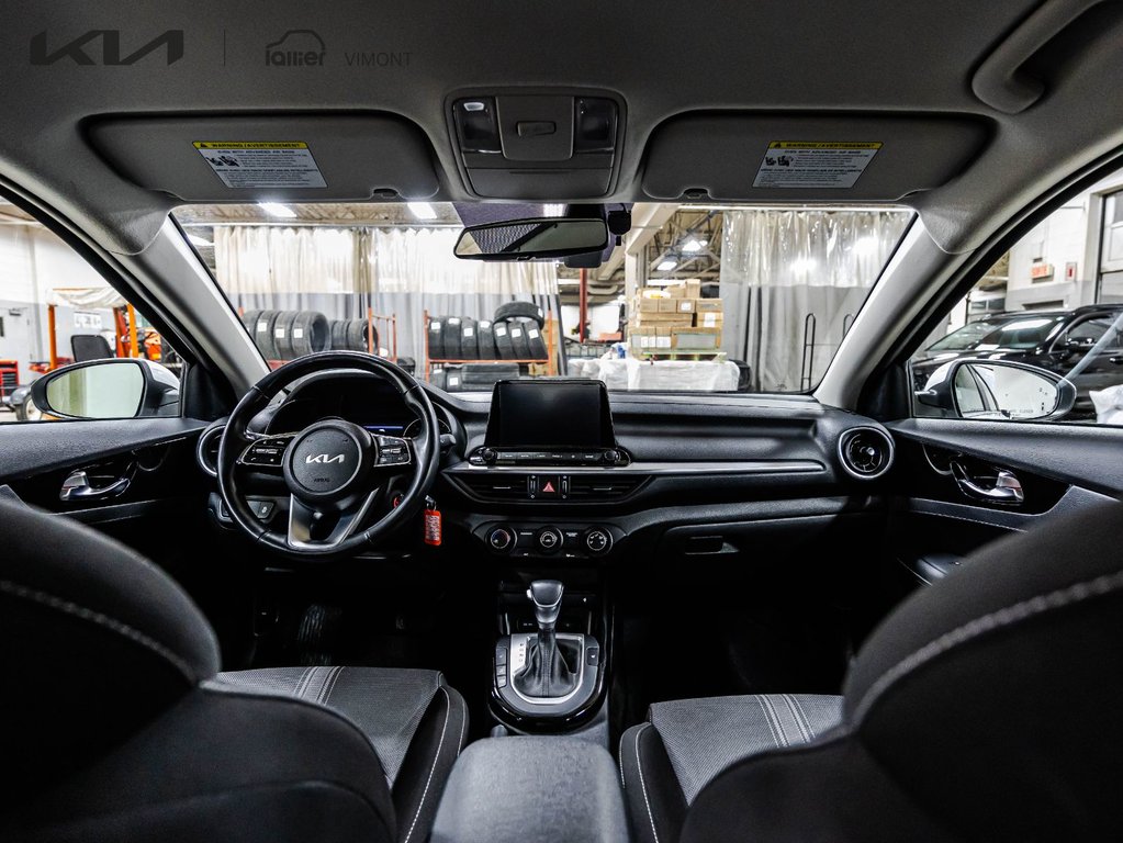Kia Forte EX 2022 à Montréal, Québec - 12 - w1024h768px