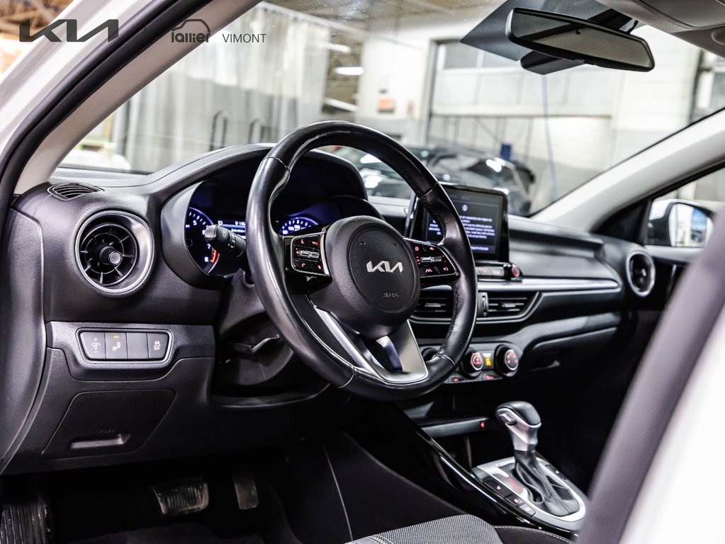 Kia Forte EX 2022 à Montréal, Québec - 20 - w1024h768px