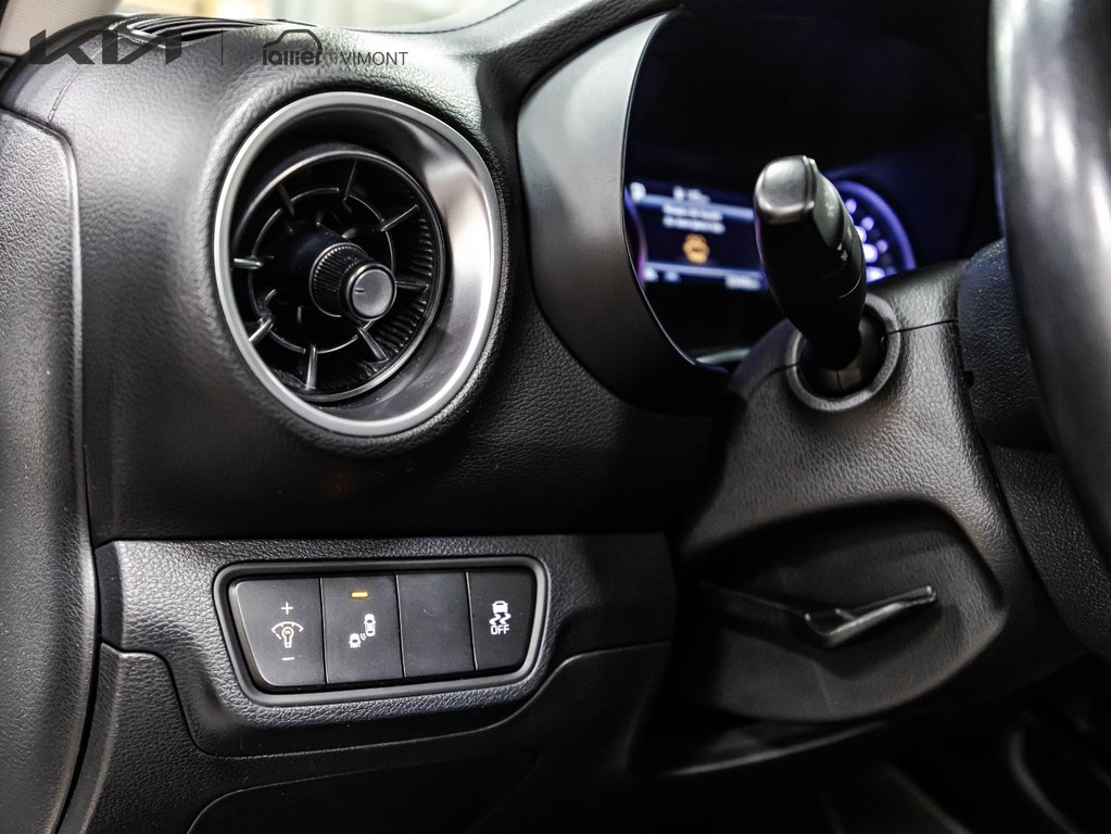 Kia Forte EX 2022 à Montréal, Québec - 23 - w1024h768px