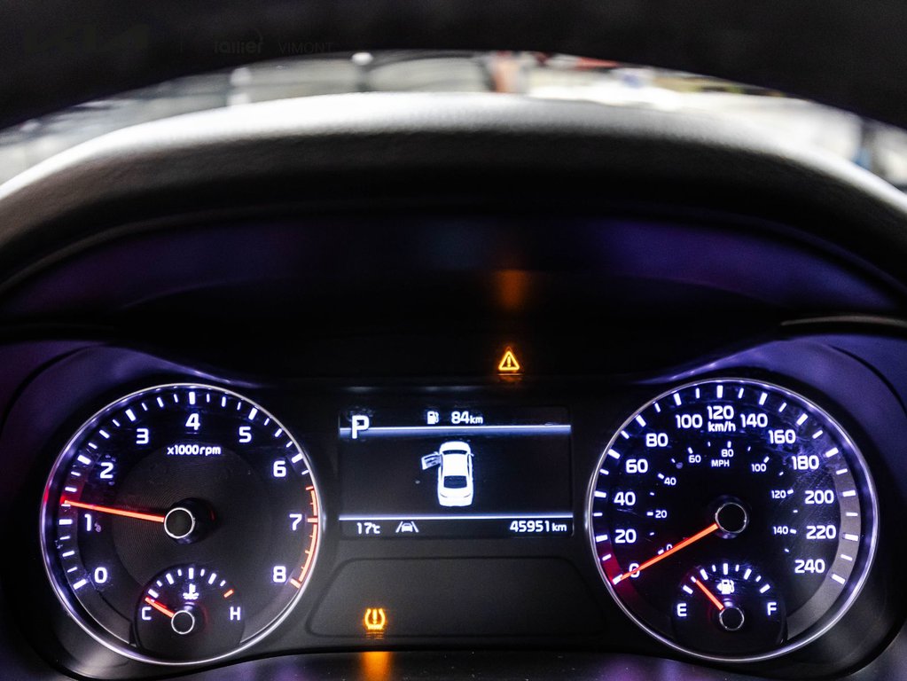 Kia Forte EX+ 2022 à Montréal, Québec - 8 - w1024h768px