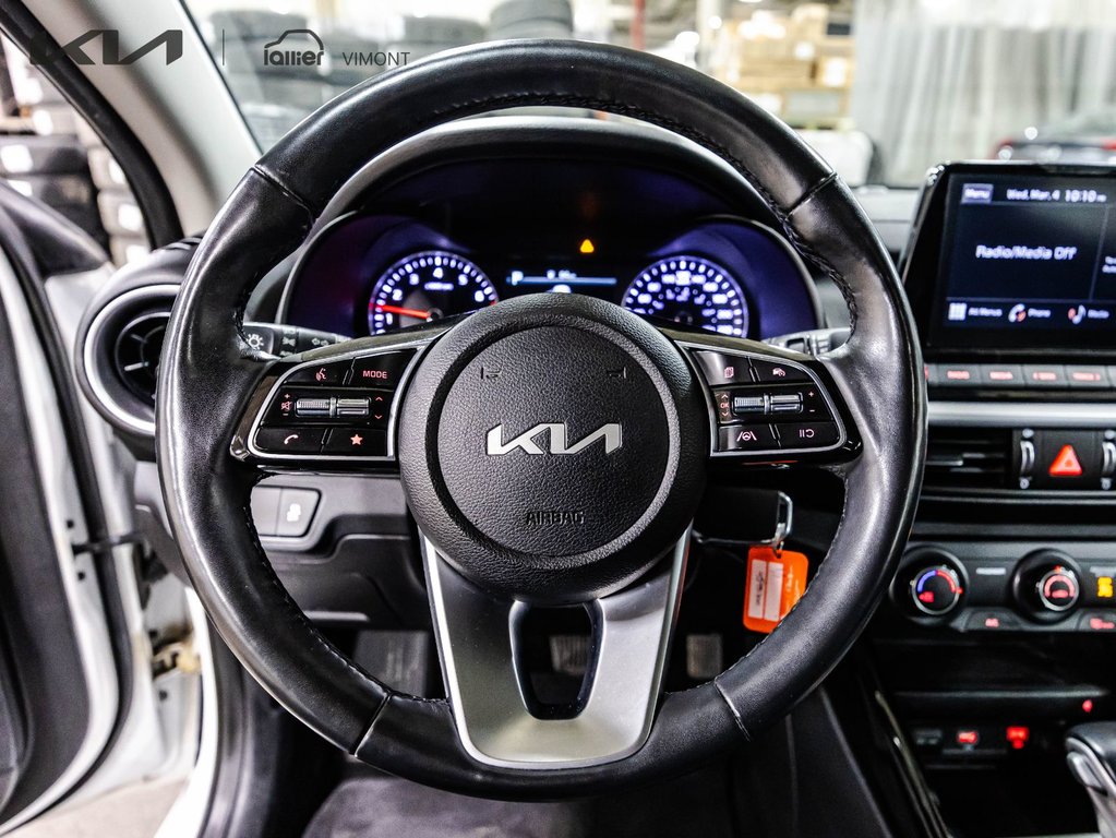 Kia Forte EX+ 2022 à Montréal, Québec - 22 - w1024h768px