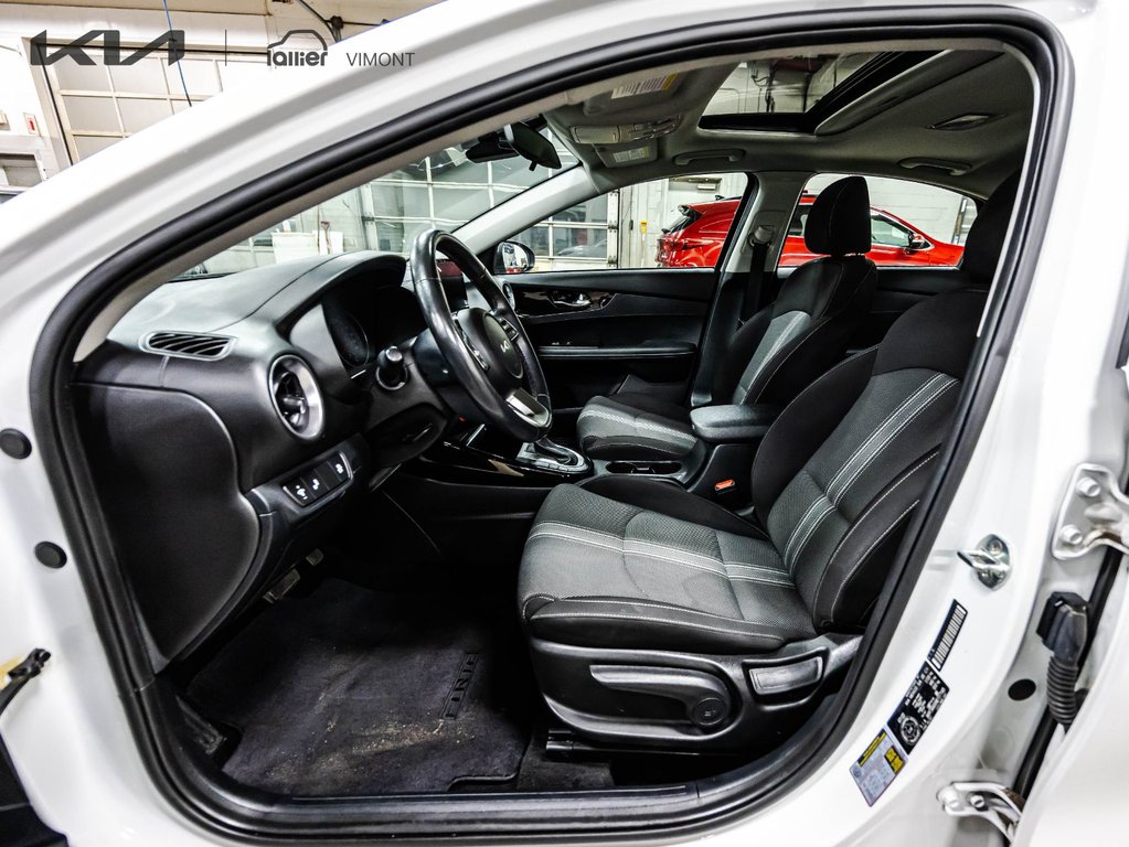 Kia Forte EX+ 2022 à Montréal, Québec - 9 - w1024h768px