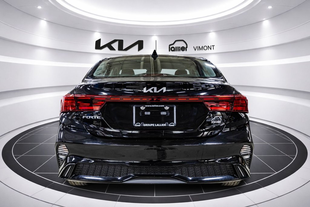 Kia Forte EX+ 2022 à Montréal, Québec - 16 - w1024h768px