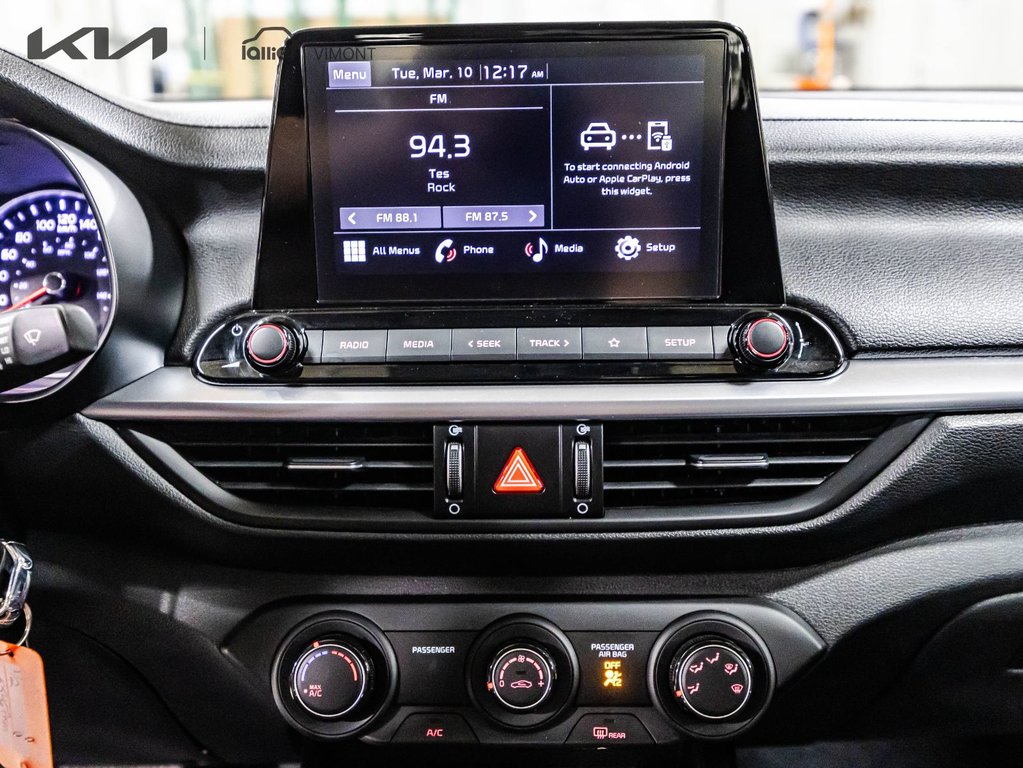 Kia Forte EX+ 2022 à Montréal, Québec - 14 - w1024h768px