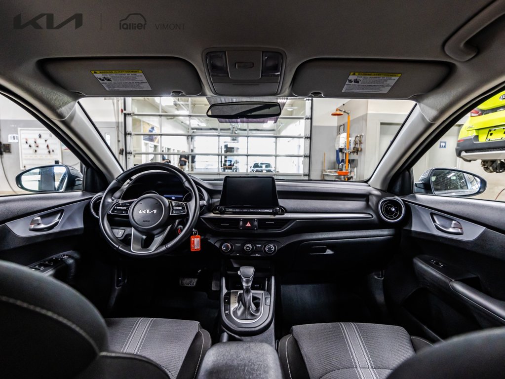 Kia Forte LX 2023 à , Québec - 10 - w1024h768px
