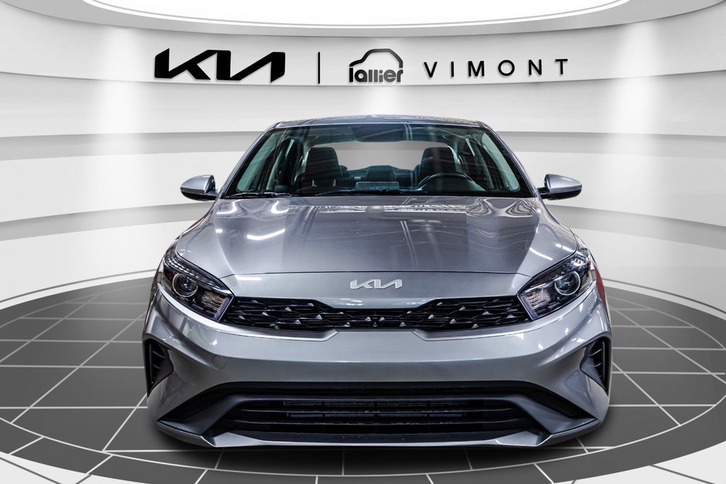 Kia Forte LX 2023 à , Québec - 3 - w1024h768px