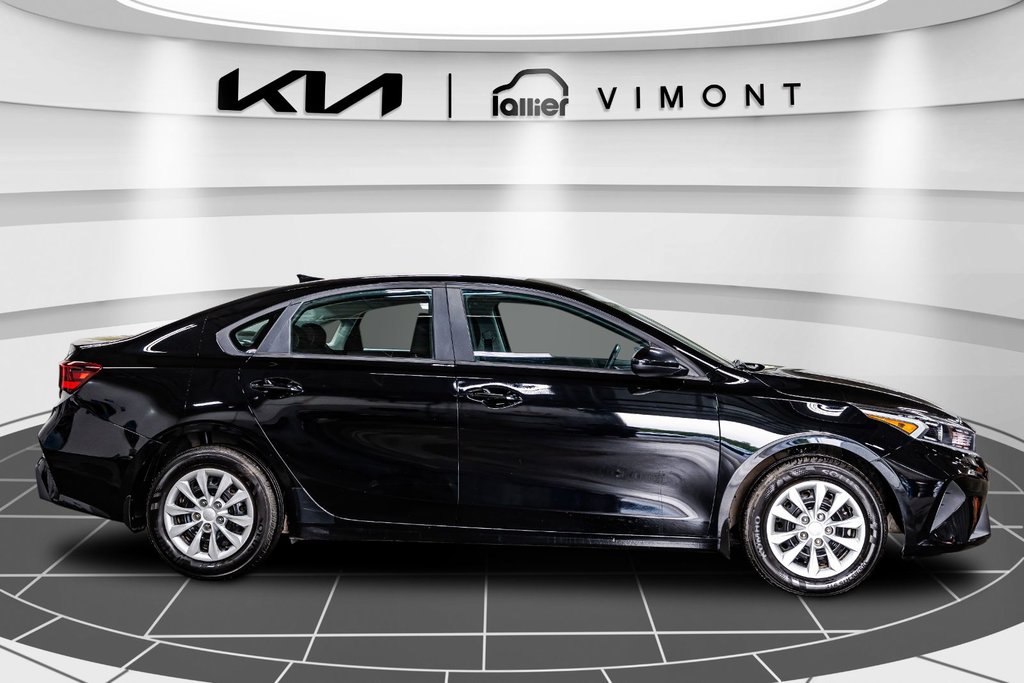 Kia Forte LX 2023 à , Québec - 16 - w1024h768px