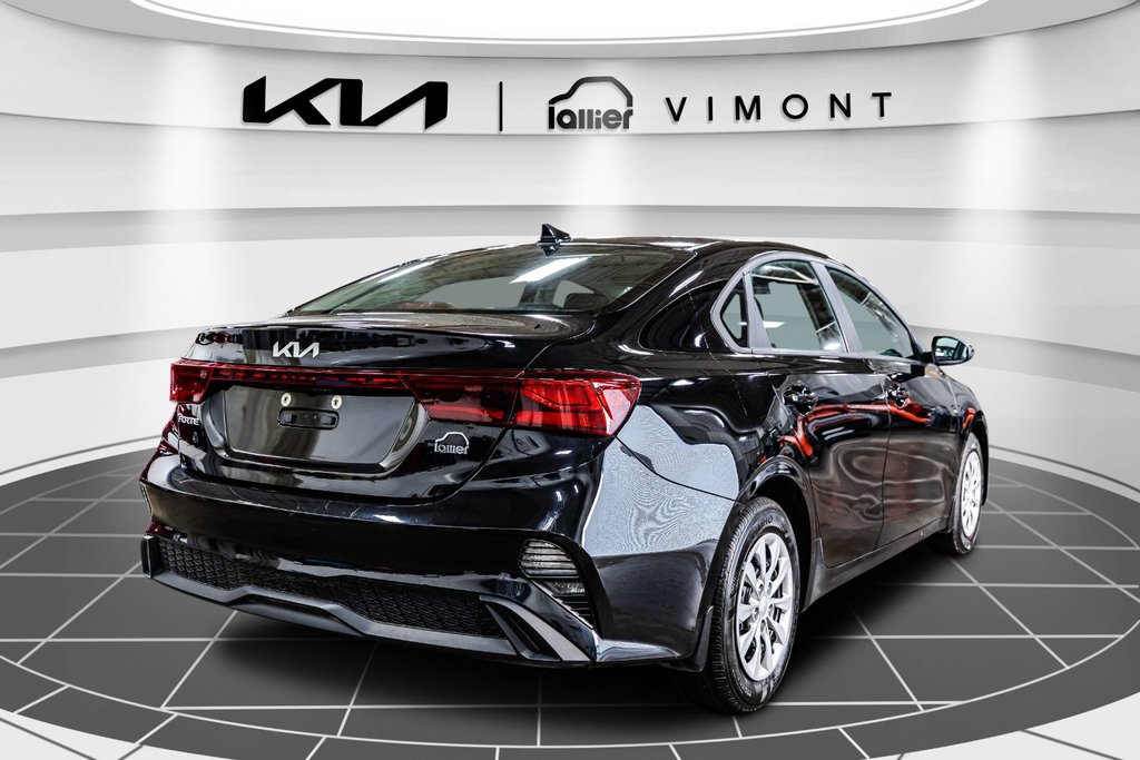 Kia Forte LX 2023 à , Québec - 15 - w1024h768px