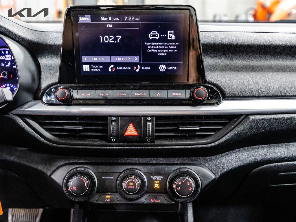 Kia Forte LX 2023 à , Québec - 11 - w1024h768px