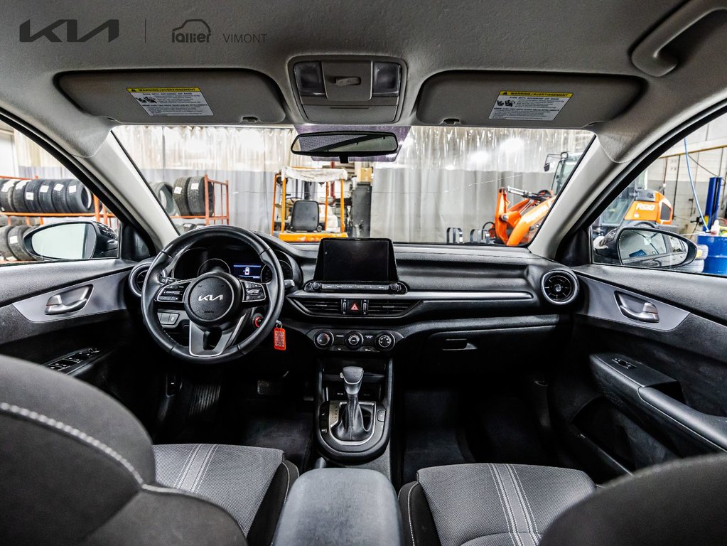 Kia Forte LX 2023 à , Québec - 10 - w1024h768px