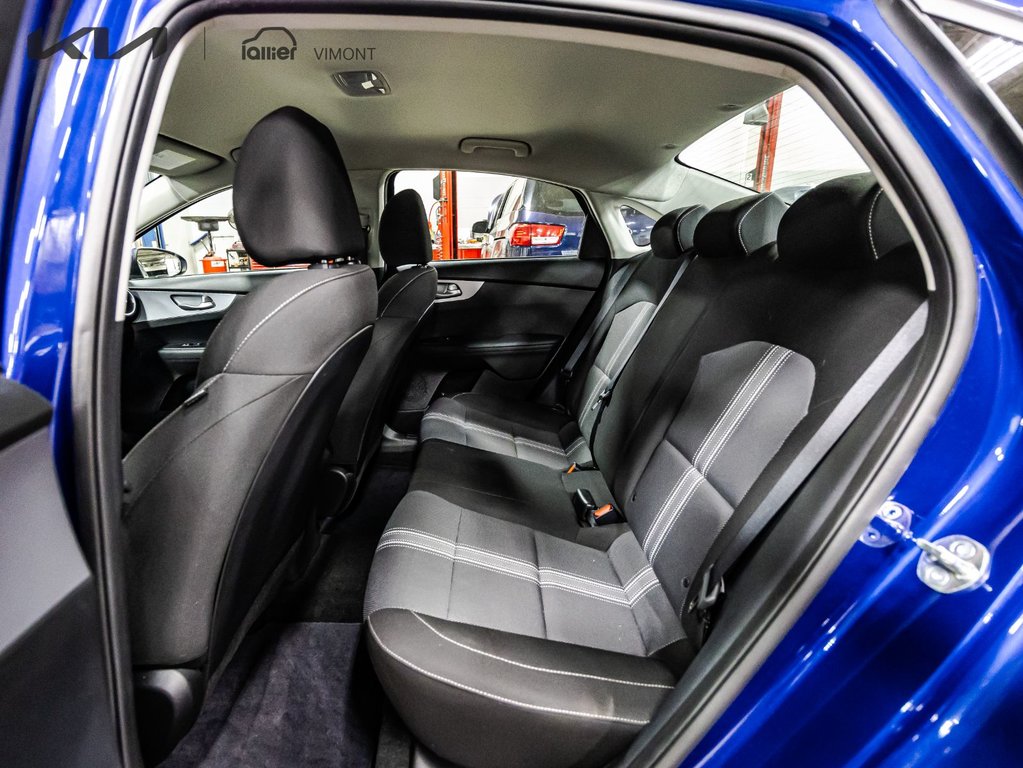 Kia Forte LX 2023 à , Québec - 8 - w1024h768px