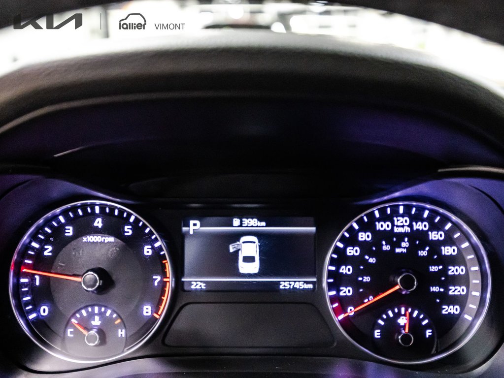 Kia Forte LX 2023 à , Québec - 6 - w1024h768px