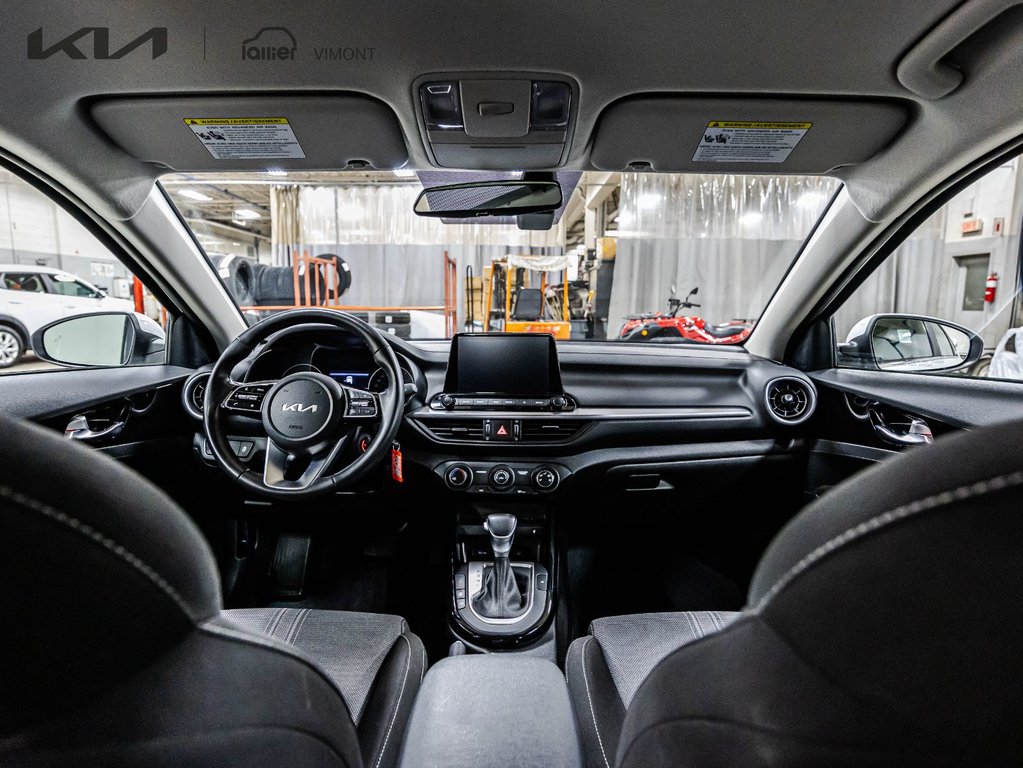 2023 Kia Forte EX in , Quebec - 10 - w1024h768px
