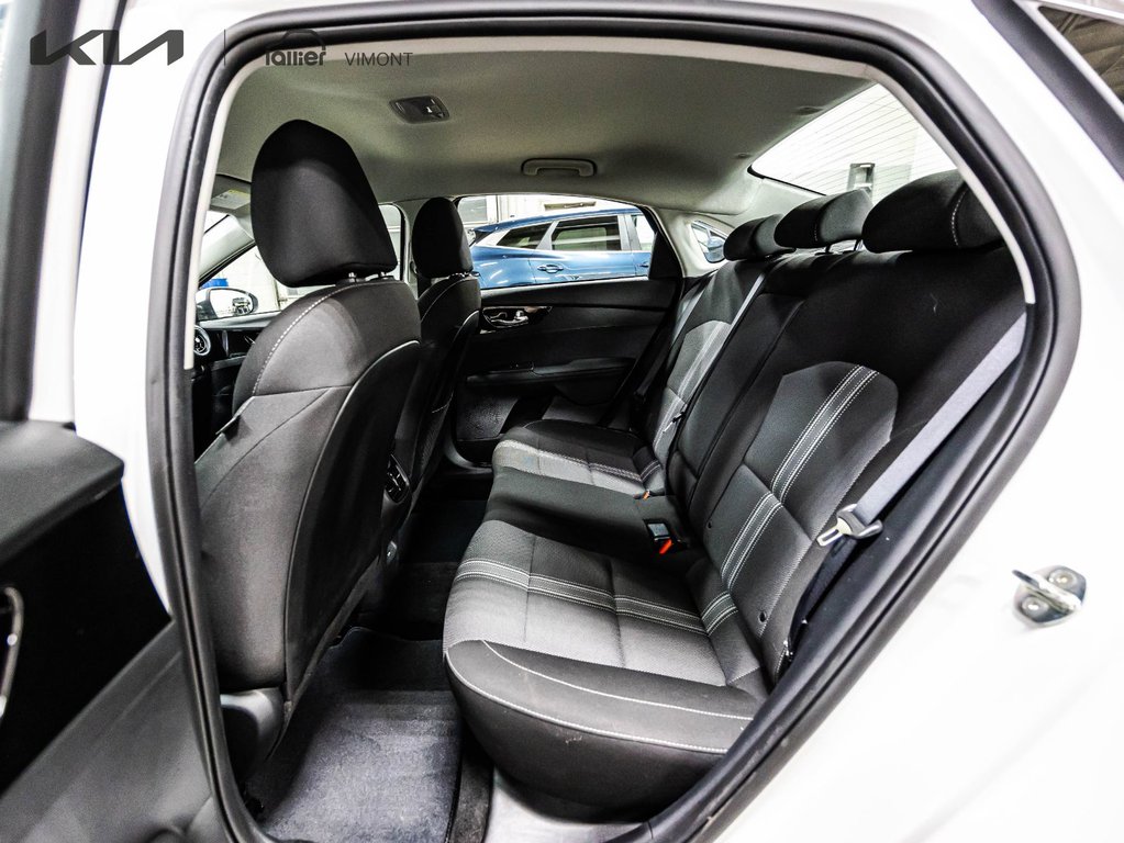 2023 Kia Forte EX in , Quebec - 8 - w1024h768px