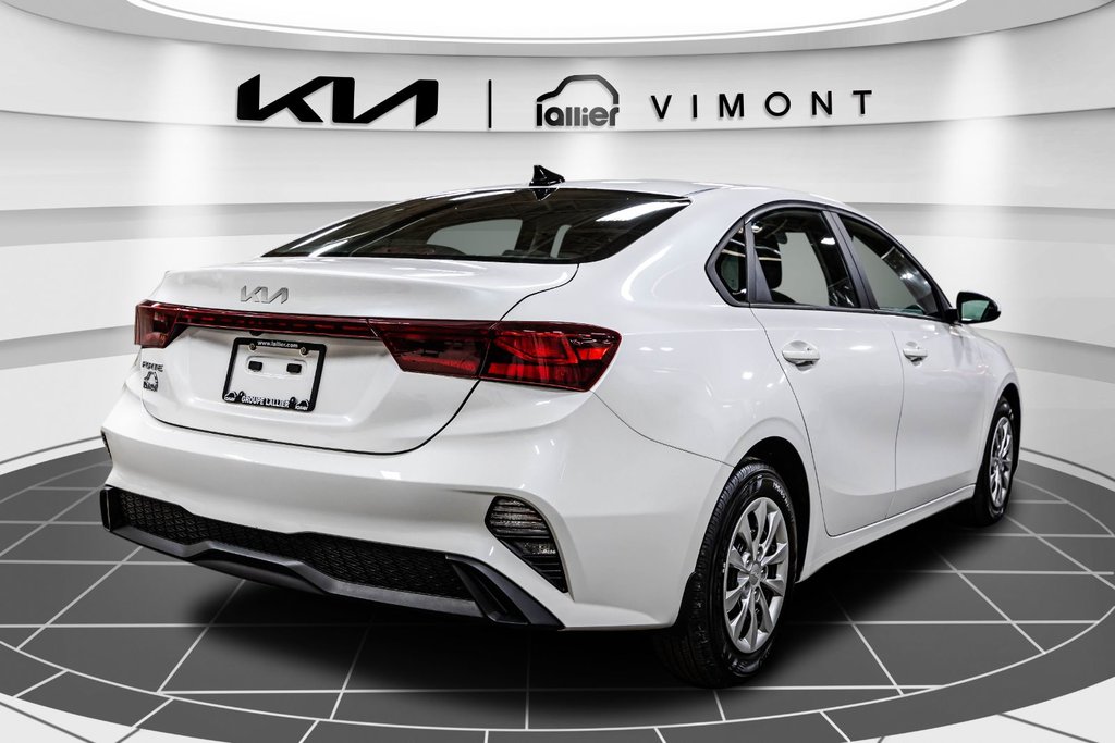 Kia Forte LX 2023 à , Québec - 15 - w1024h768px