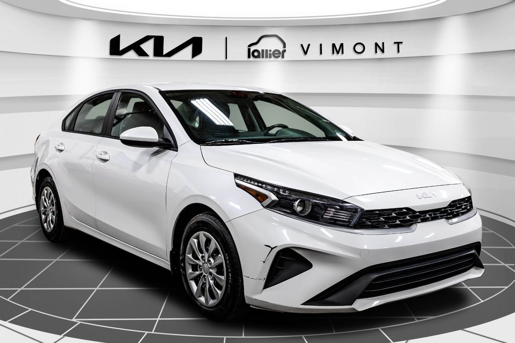 Kia Forte LX 2023 à , Québec - 17 - w1024h768px