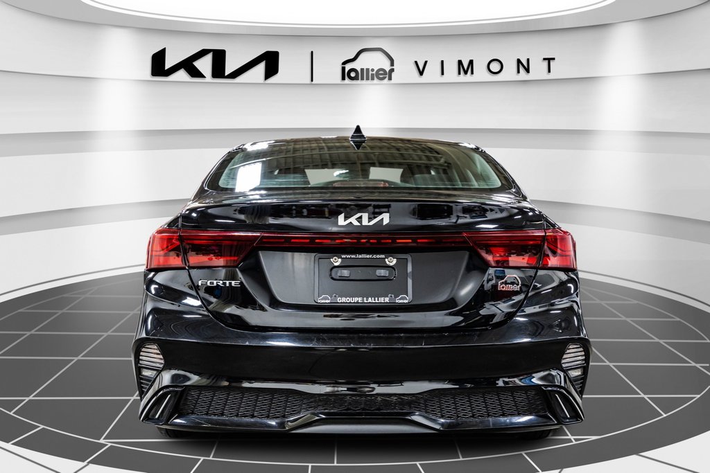 Kia Forte EX 2023 à , Québec - 14 - w1024h768px