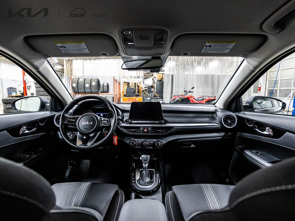 2023 Kia Forte EX in , Quebec - 10 - w1024h768px