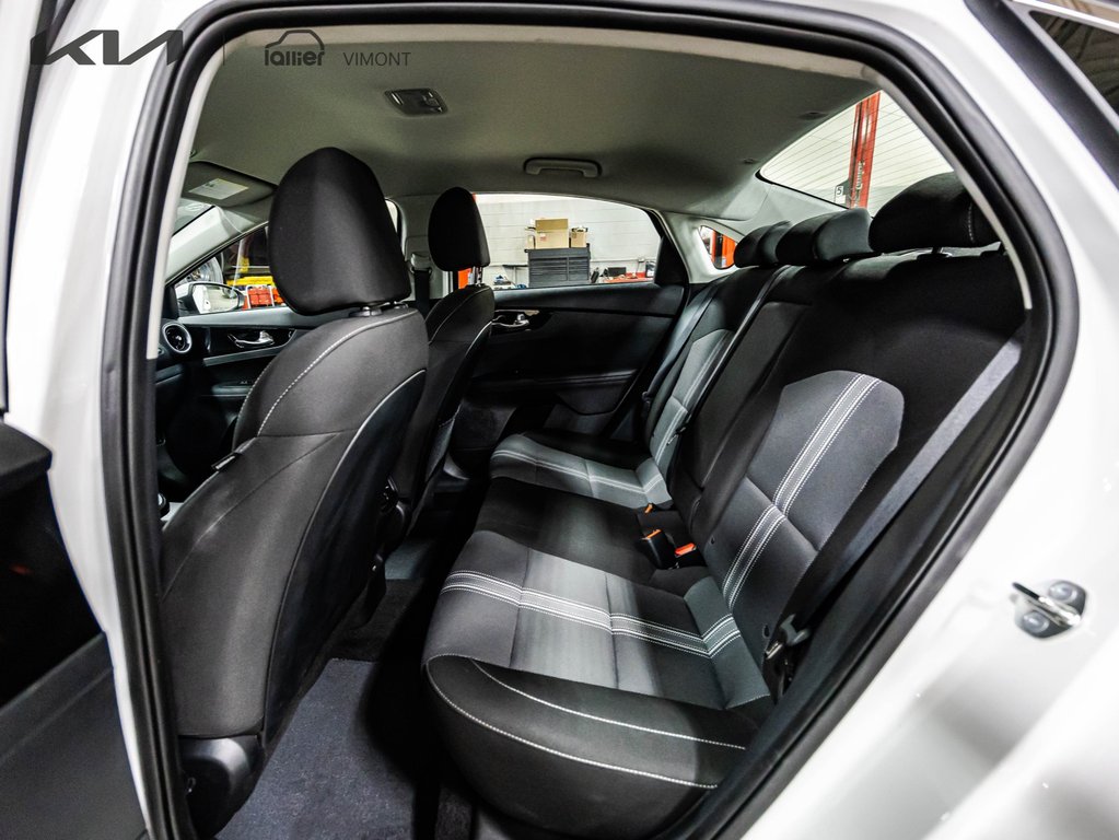 Kia Forte EX 2023 à , Québec - 13 - w1024h768px