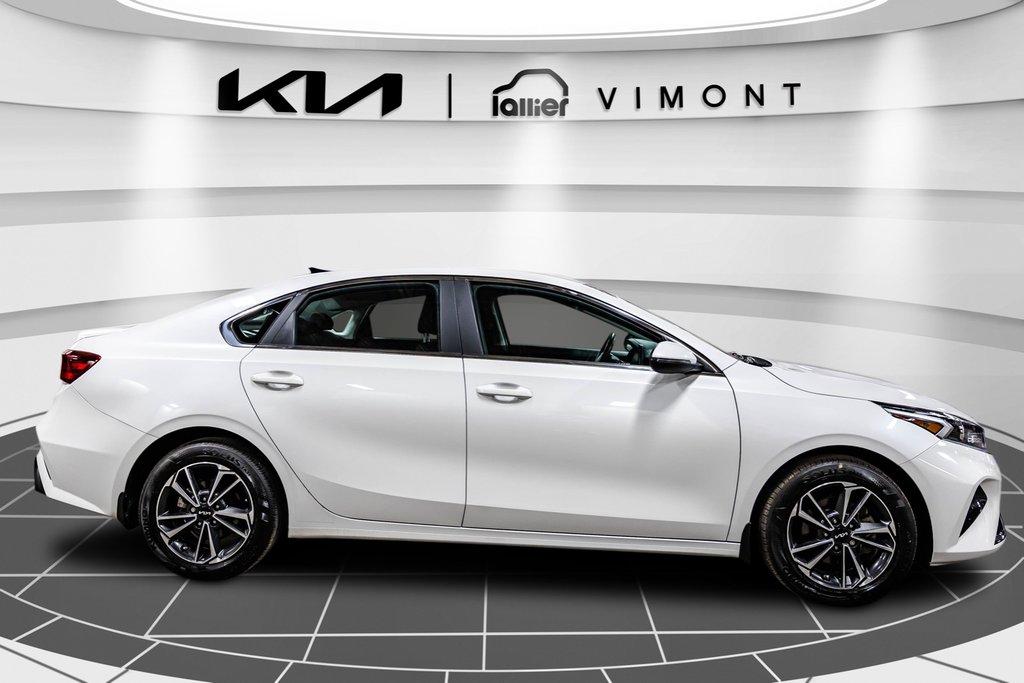 Kia Forte EX 2023 à , Québec - 8 - w1024h768px