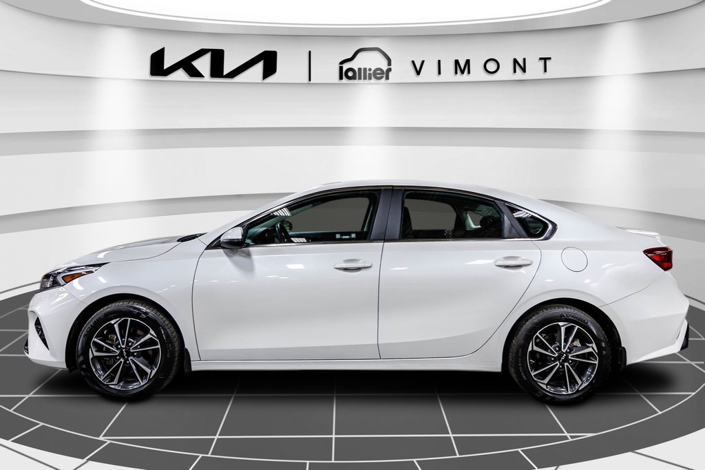 Kia Forte EX 2023 à , Québec - 4 - w1024h768px