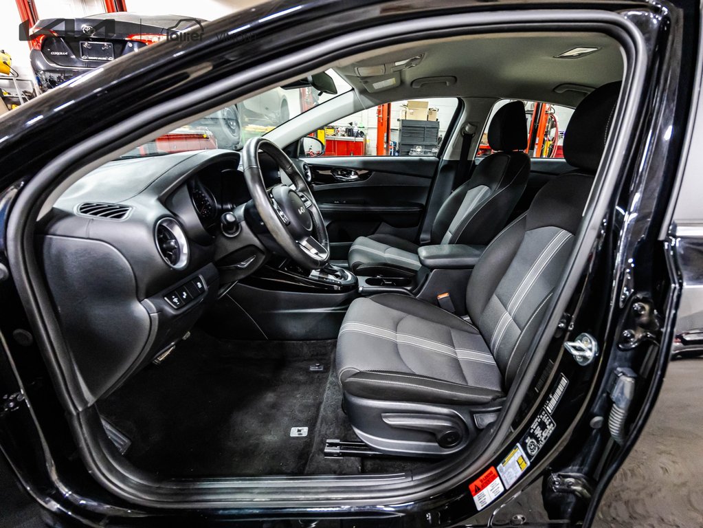 Kia Forte EX 2023 à , Québec - 18 - w1024h768px
