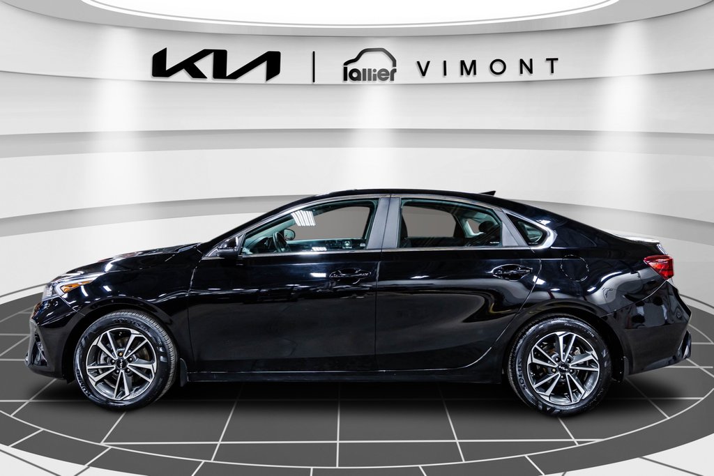 Kia Forte EX 2023 à , Québec - 4 - w1024h768px