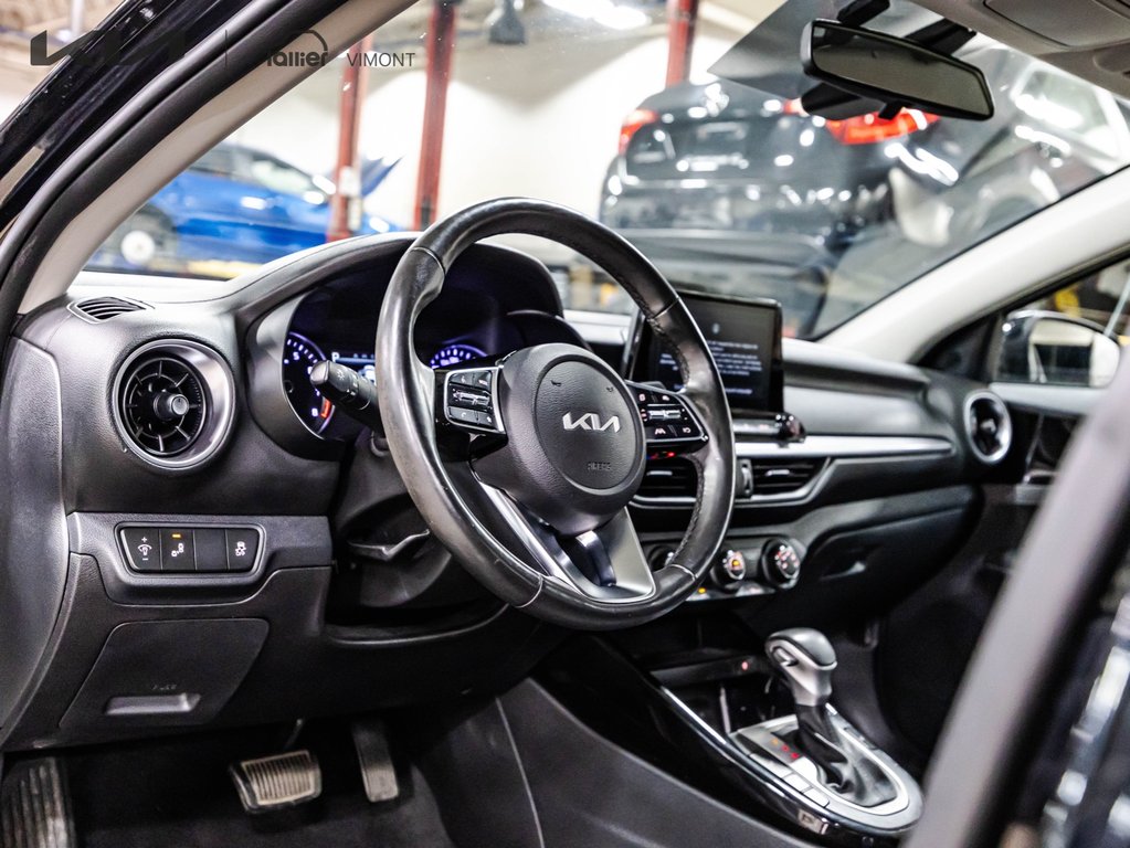 Kia Forte EX 2023 à , Québec - 19 - w1024h768px