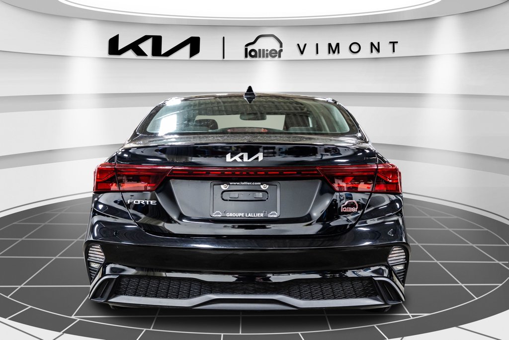 Kia Forte LX 2023 à , Québec - 15 - w1024h768px
