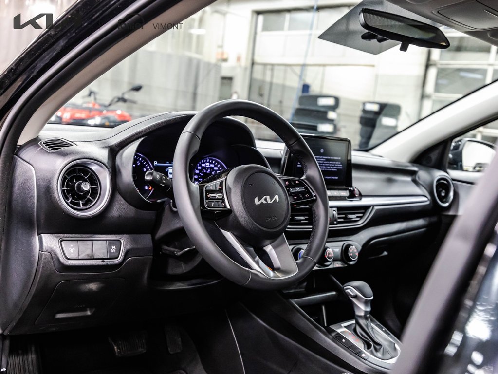 Kia Forte LX 2023 à , Québec - 20 - w1024h768px