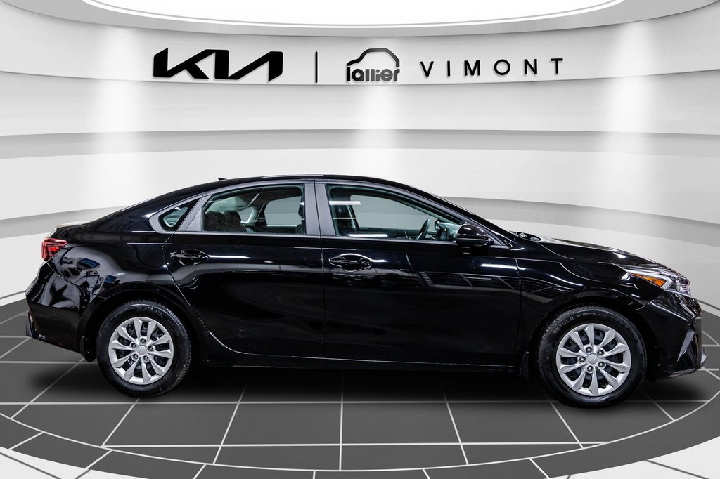 Kia Forte LX 2023 à , Québec - 17 - w1024h768px