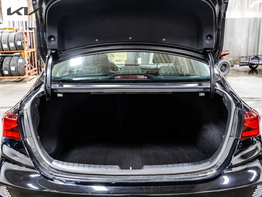 Kia Forte LX 2022 à , Québec - 24 - w1024h768px