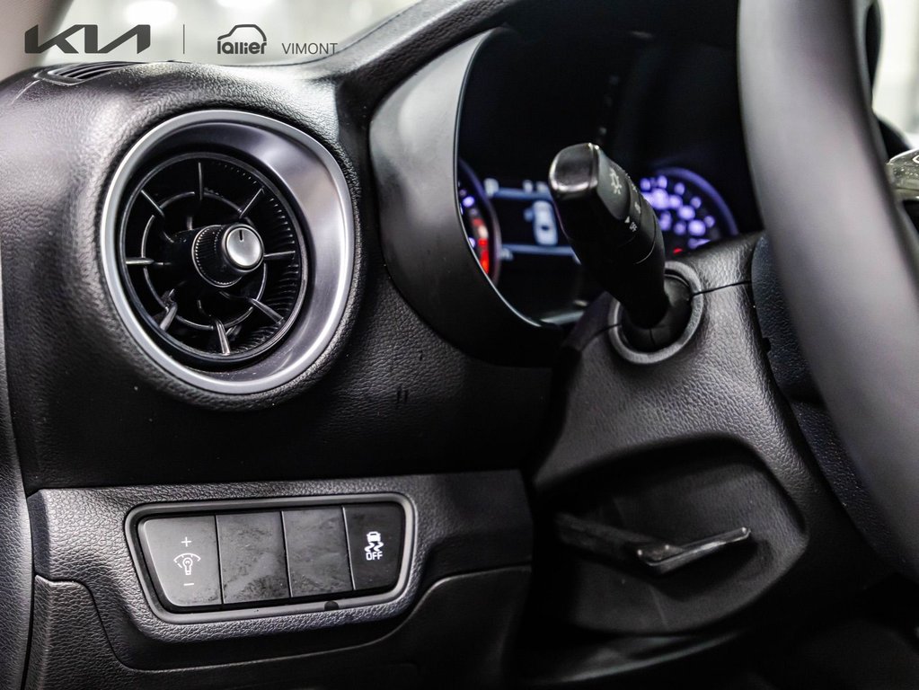 Kia Forte LX 2022 à , Québec - 23 - w1024h768px