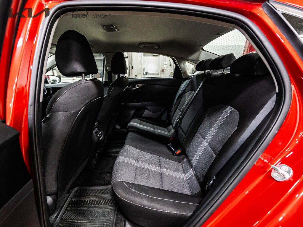 2023 Kia Forte EX in , Quebec - 10 - w1024h768px