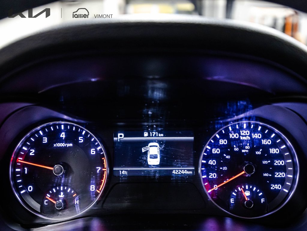 Kia Forte EX 2023 à Montréal, Québec - 7 - w1024h768px