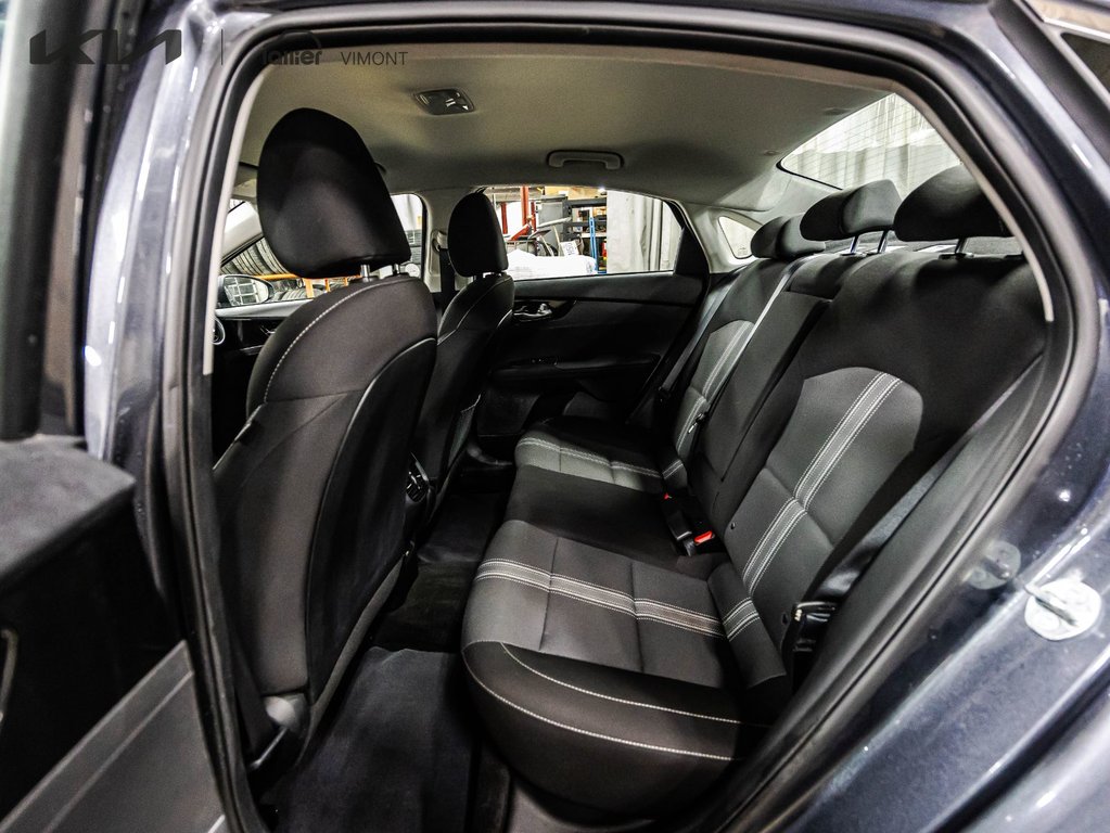Kia Forte EX 2023 à Montréal, Québec - 10 - w1024h768px