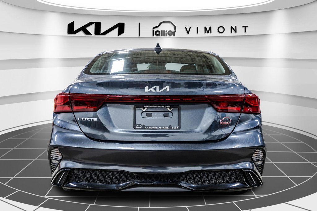 Kia Forte EX 2023 à , Québec - 15 - w1024h768px