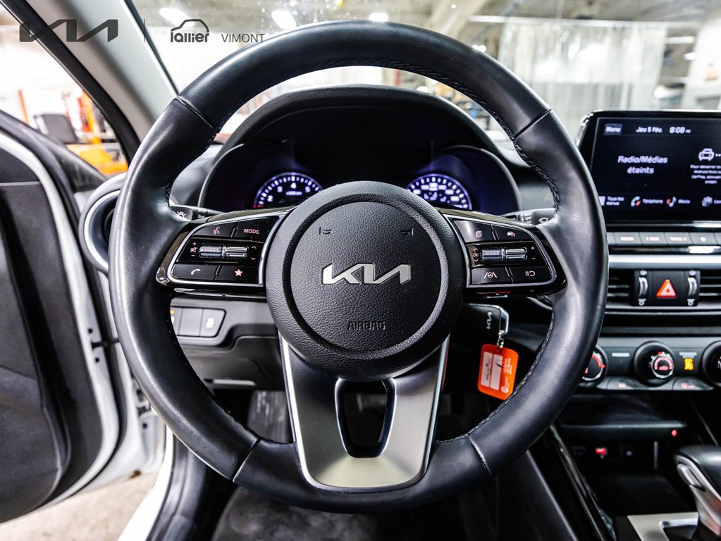 Kia Forte EX 2023 à , Québec - 21 - w1024h768px
