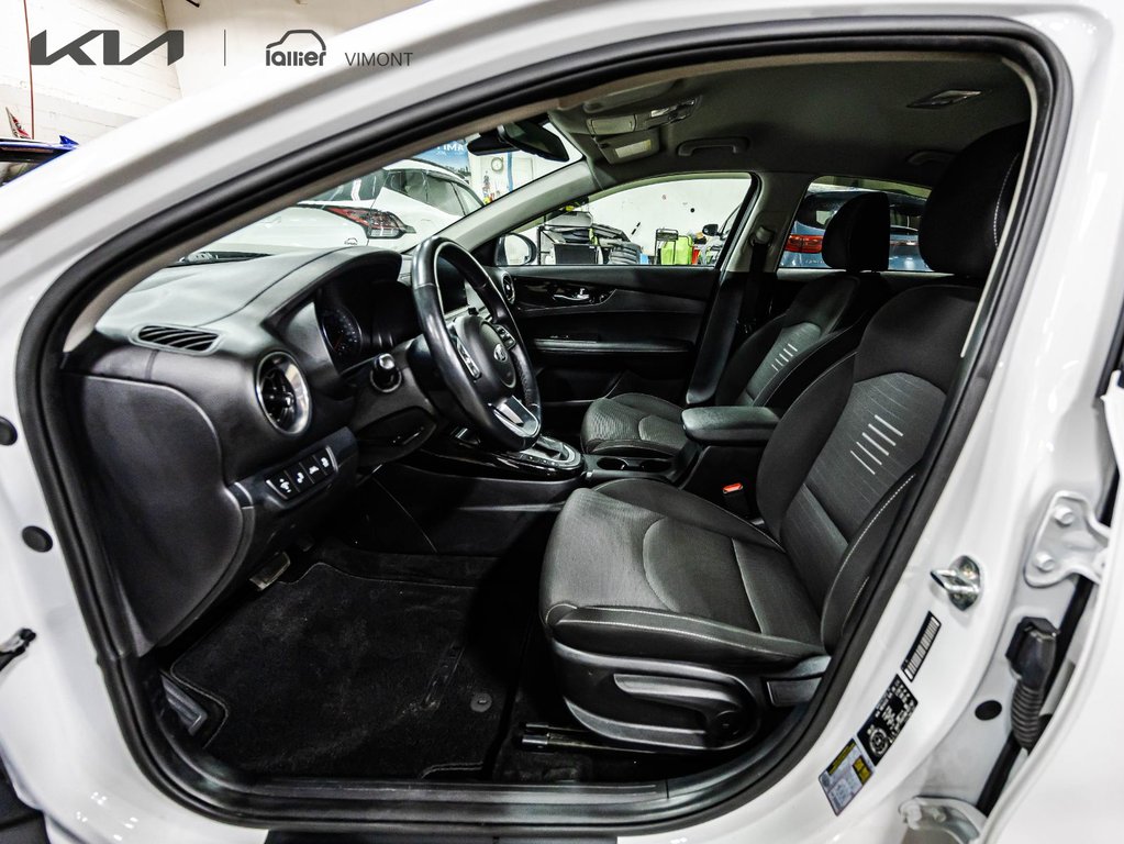 Kia Forte EX+ 2023 à Montréal, Québec - 18 - w1024h768px