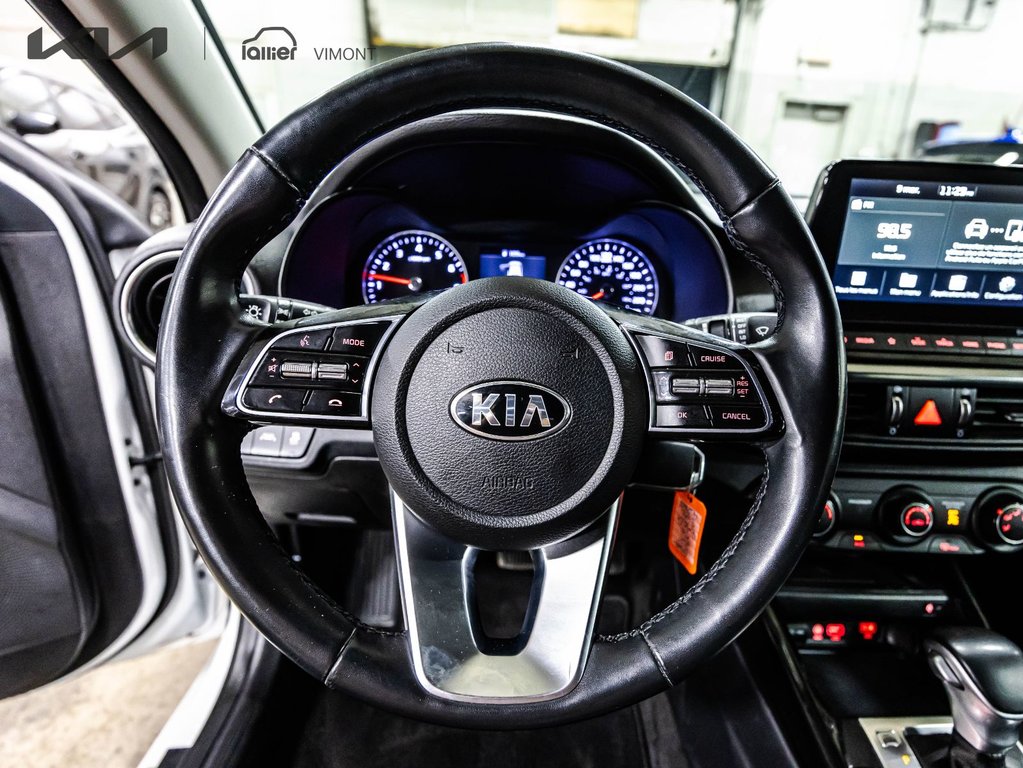 Kia Forte EX+ 2023 à Montréal, Québec - 21 - w1024h768px