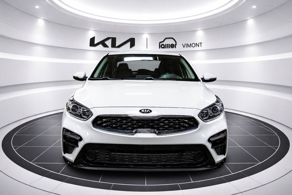 Kia Forte EX+ 2023 à Montréal, Québec - 2 - w1024h768px