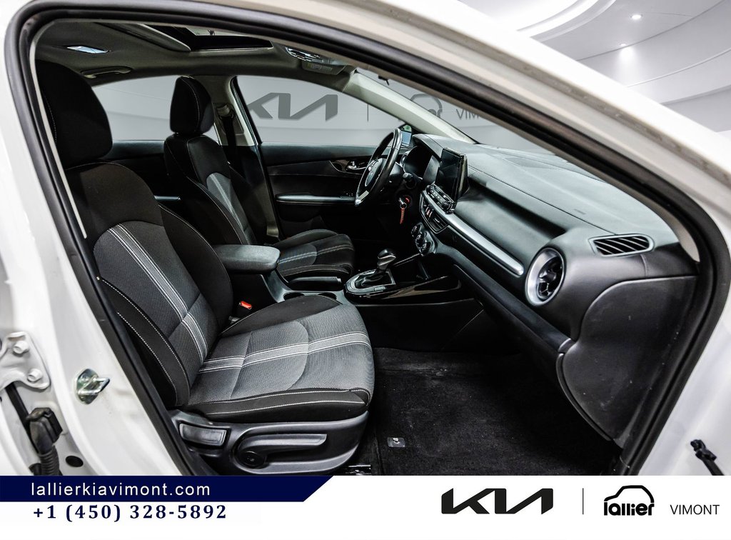 Kia Forte EX+ 2023 à Montréal, Québec - 10 - w1024h768px
