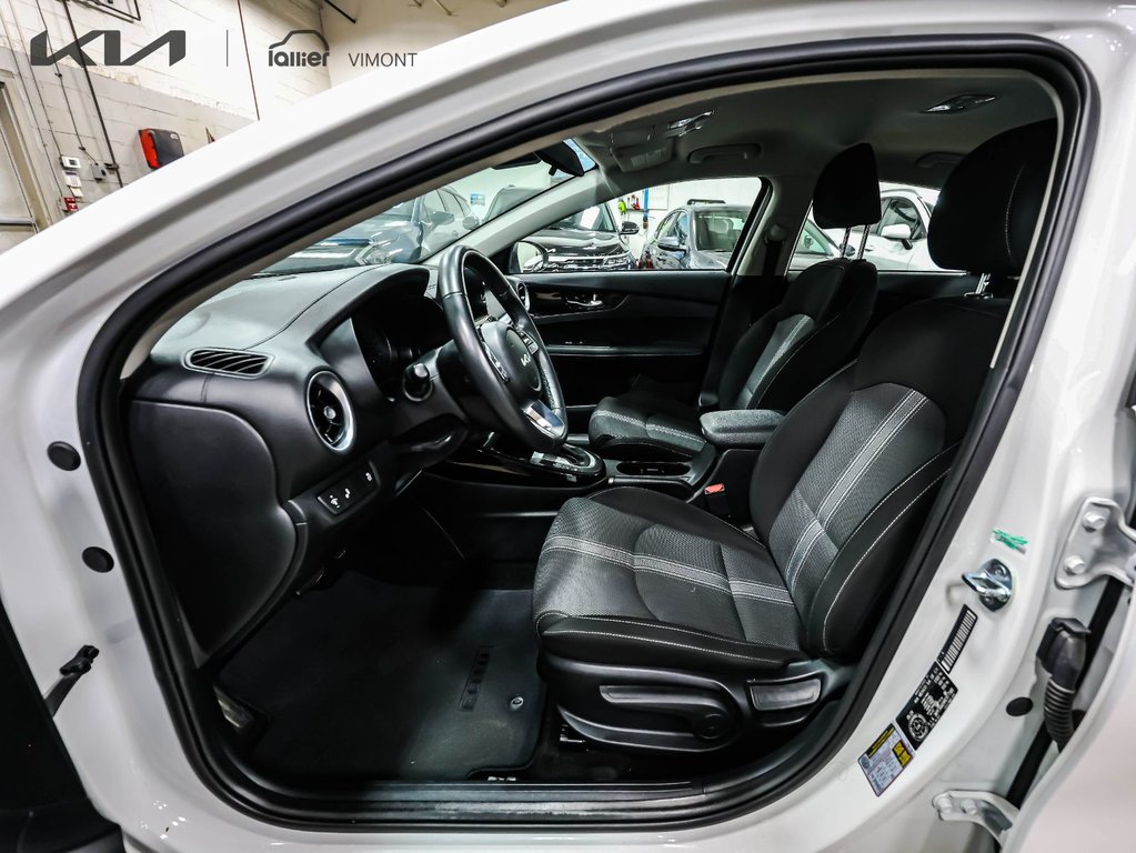 Kia Forte EX 2023 à Montréal, Québec - 9 - w1024h768px