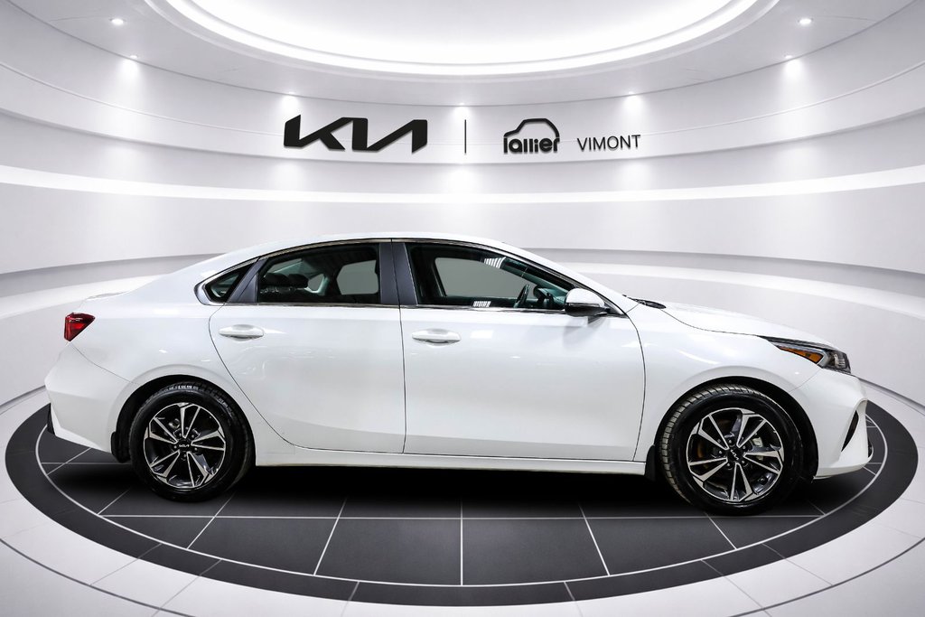 Kia Forte EX 2023 à Montréal, Québec - 17 - w1024h768px