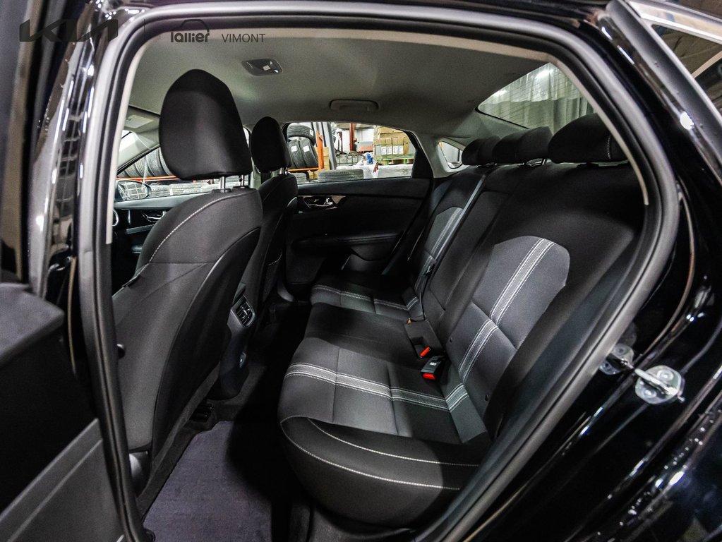 Kia Forte EX 2023 à Montréal, Québec - 10 - w1024h768px