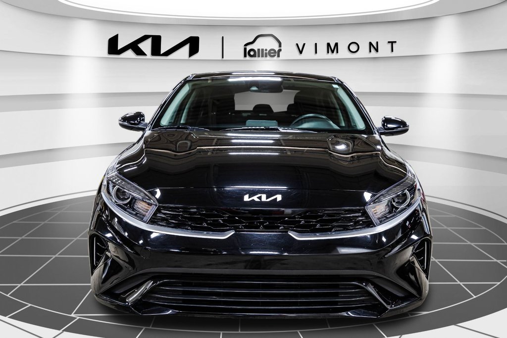 Kia Forte EX 2023 à Montréal, Québec - 3 - w1024h768px