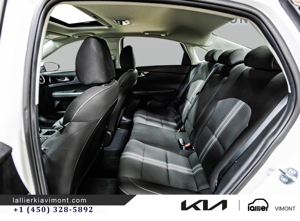 Kia Forte EX PREMIUM 2023 à Montréal, Québec - 10 - w1024h768px