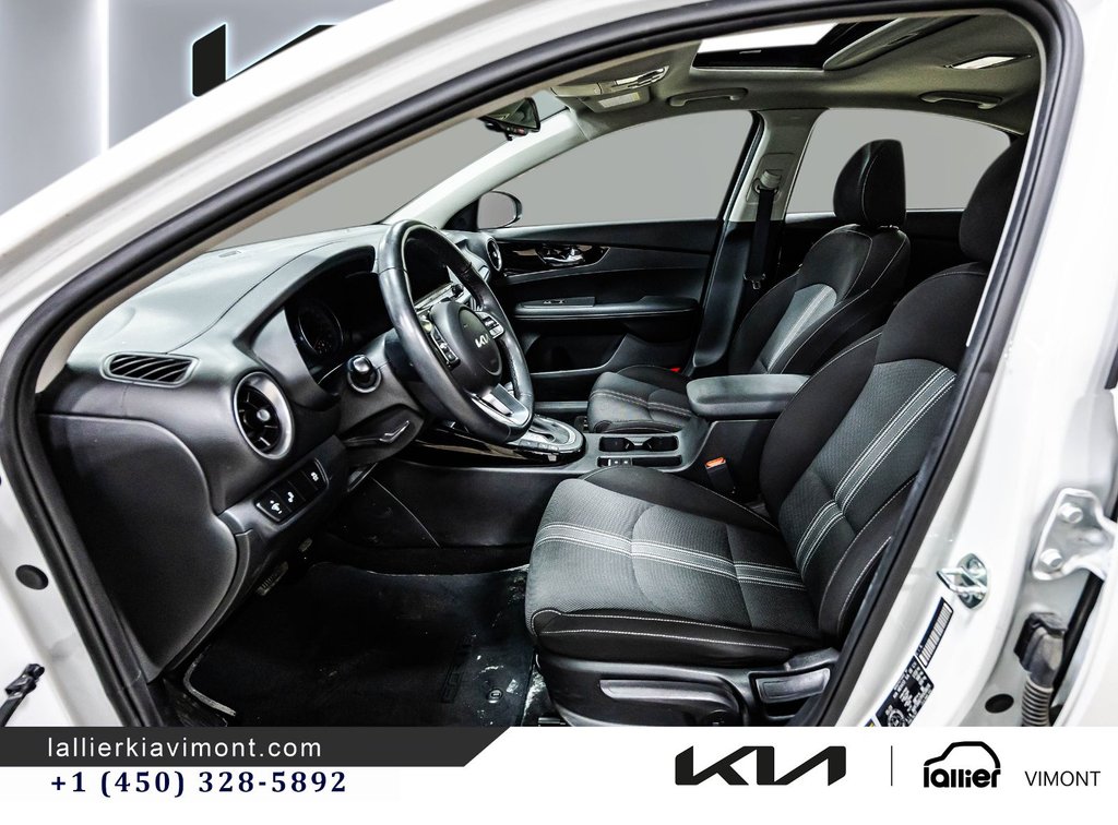 Kia Forte EX PREMIUM 2023 à Montréal, Québec - 9 - w1024h768px